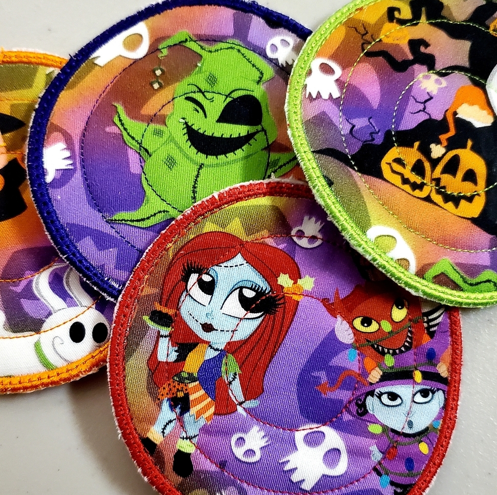 Reusable makeup removal pads